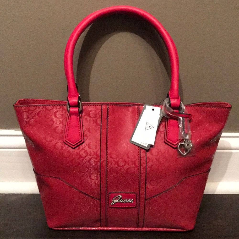 NWT - Scarlet Colored GUESS Handbag